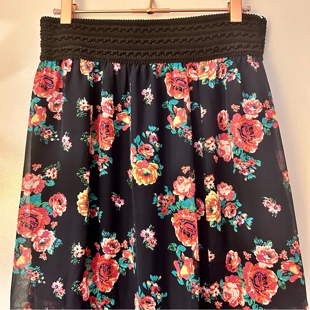 Navy Blue Floral Sheer Skirt with Short Slip Underneath M (7-9)